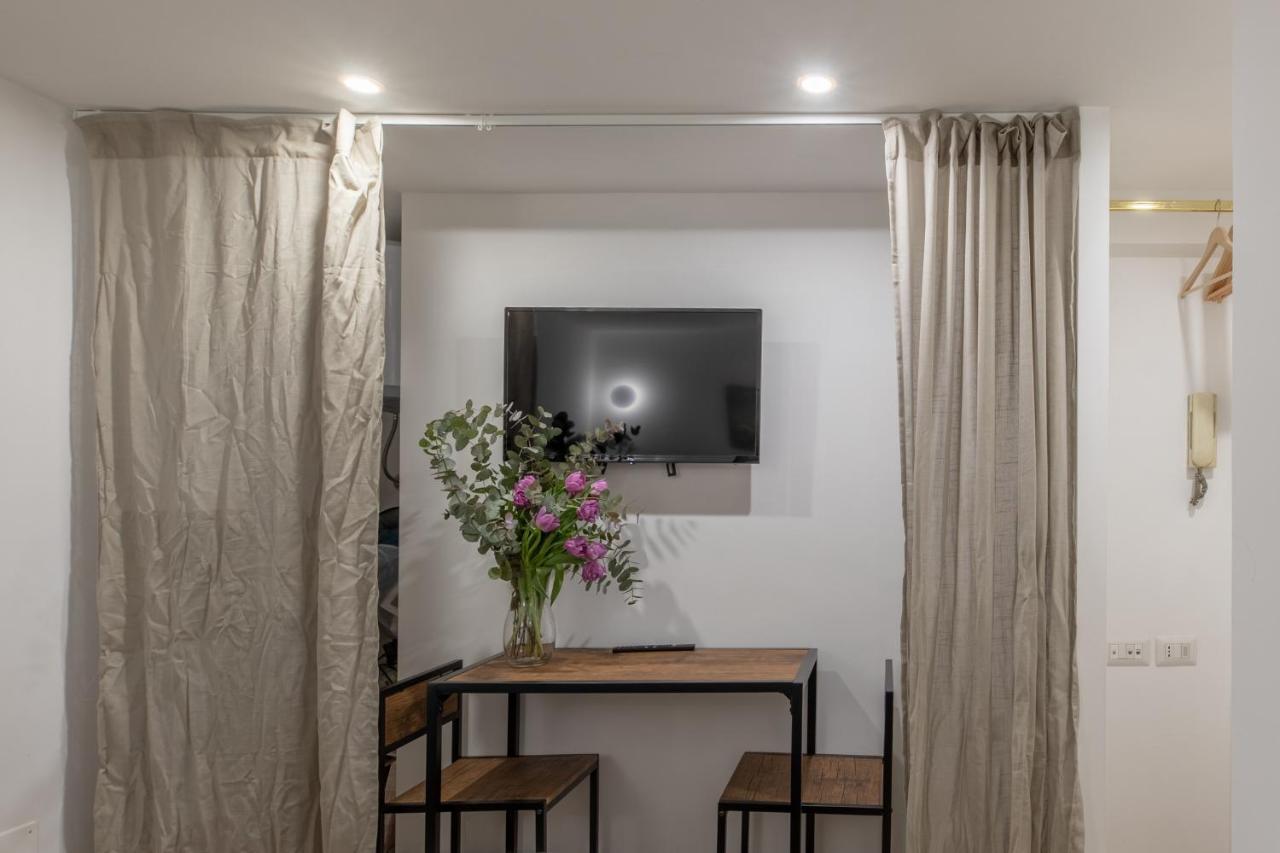 Iflat Small Studio In The Heart Of Trastevere Roma Exterior foto
